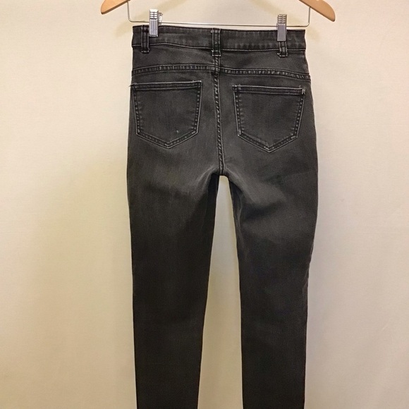 Victoria’s Secret 4 High Rise Jeggings Skinny Jeans Faded Black Frayed Hems - Picture 7 of 11